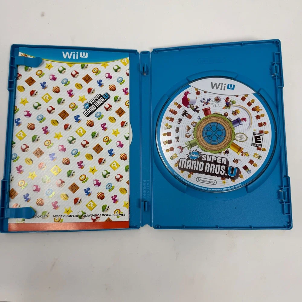 Super Mario Bros U Nintendo‎ Wii U 2012 CIB Complete